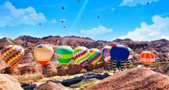 張掖七彩丹霞熱氣球節(jié) 榮膺中國國際廣告節(jié)金獎(jiǎng)